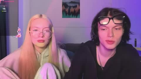 Bella and Alexandra online show from April 19, 2:33 am