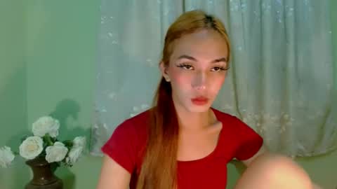 Kween online show from January 26, 1:04 pm