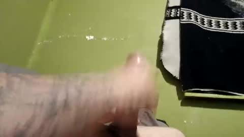 Snapshot of kxsljqpztwuv chatting on January 14, 5:57 am kxsljqpztwuv online show from January 14, 5:57 am