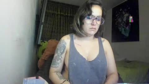 Snapshot of kyhara chatting on May 13, 1:03 am kyhara online show from May 13, 1:03 am