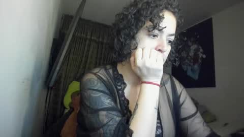 Snapshot of kyhara chatting on July 10, 12:37 am kyhara online show from July 10, 12:37 am