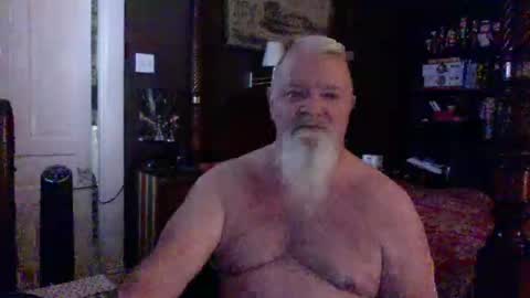 Snapshot of kyhgihntight chatting on December 17, 6:36 pm Nick Nude Celt KYHighNTight online show from December 17, 6:36 pm