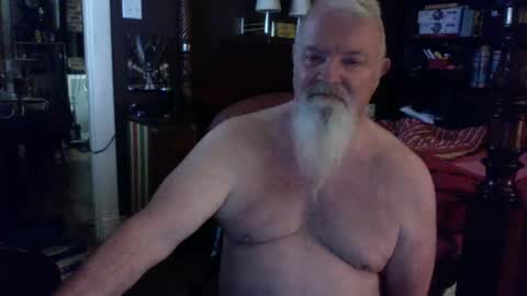 Snapshot of kyhgihntight chatting on December 20, 1:56 am Nick Nude Celt KYHighNTight online show from December 20, 1:56 am