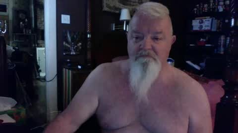 Snapshot of kyhgihntight chatting on February 7, 7:34 am Nick Nude Celt KYHighNTight online show from February 7, 7:34 am