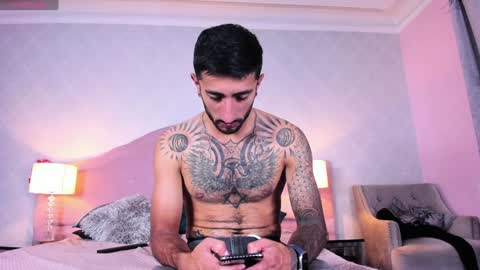 Kyle and Nick online show from December 11, 8:07 pm