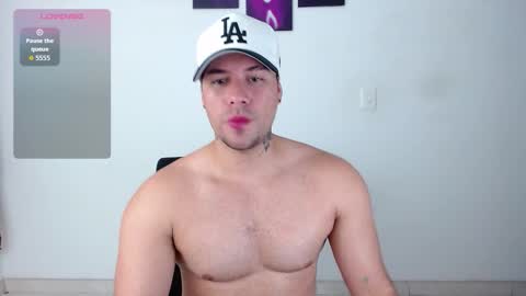 Kyle Wilson   Follow me online show from December 21, 10:17 pm