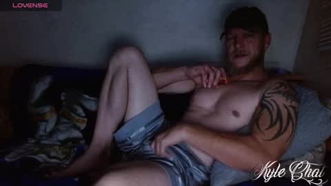 Kyle chat online show from October 26, 7:36 am