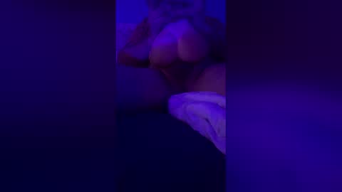 kylecrandlemire41 online show from April 12, 6:07 am