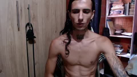 Snapshot of kyleer77 chatting on June 9, 3:12 pm kyleer77 online show from June 9, 3:12 pm