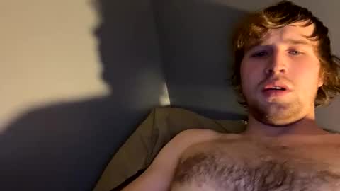 Snapshot of kylelovepussy69 chatting on February 26, 7:49 pm kylelovepussy69 online show from February 26, 7:49 pm