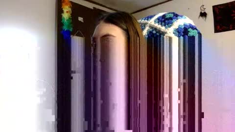 Snapshot of kylianna chatting on December 6, 11:47 pm Kylianna online show from December 6, 11:47 pm