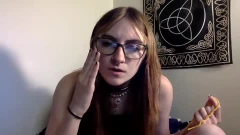 Snapshot of kylianna chatting on September 20, 7:48 pm Kylianna online show from September 20, 7:48 pm