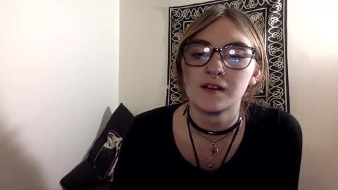 Snapshot of kylianna chatting on October 11, 11:14 pm Kylianna online show from October 11, 11:14 pm