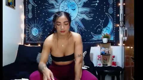 kylie online show from March 27, 9:25 pm