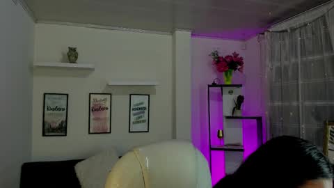 kylie online show from December 16, 1:16 pm