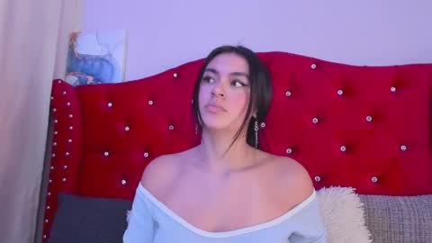 Snapshot of kylie_ls chatting on April 25, 10:18 pm kylie_ls online show from April 25, 10:18 pm