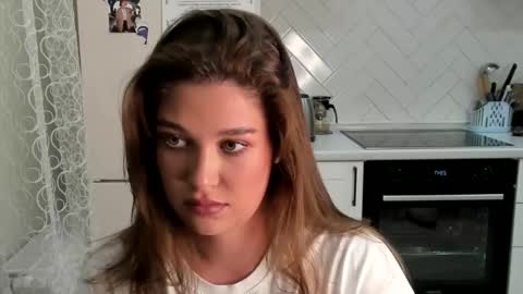 Snapshot of kylieblond chatting on October 1, 8:48 pm Din online show from October 1, 8:48 pm