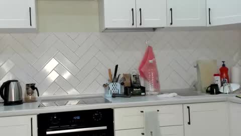 Snapshot of kylieblond chatting on October 2, 9:55 pm Din online show from October 2, 9:55 pm