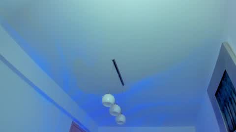 KYLIE online show from February 8, 7:15 am