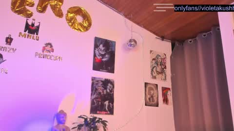 Snapshot of kyliekandy chatting on May 19, 1:56 am online show from May 19, 1:56 am