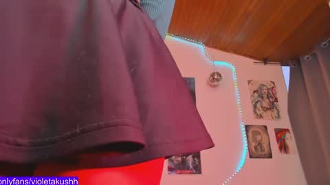 Snapshot of kyliekandy chatting on June 8, 10:21 pm online show from June 8, 10:21 pm
