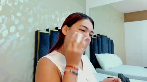 Kylie online show from April 6, 11:00 am