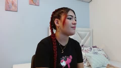 Snapshot of kyliiebaker chatting on July 5, 12:12 pm Kylie online show from July 5, 12:12 pm