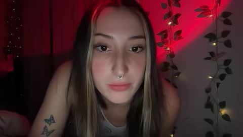 kyliiii online show from May 1, 3:00 am