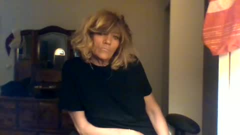 kym12672 online show from June 17, 12:57 am