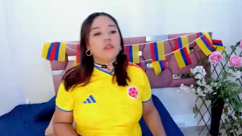 Snapshot of kym_moon chatting on June 14, 8:16 am kym_moon online show from June 14, 8:16 am