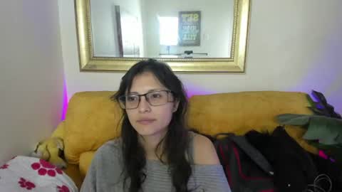 Snapshot of kyomi_chang chatting on June 22, 12:35 pm Kyomi online show from June 22, 12:35 pm