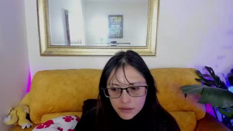 Snapshot of kyomi_chang chatting on June 25, 12:42 pm Kyomi online show from June 25, 12:42 pm
