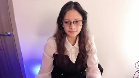 Snapshot of kyomi_chang chatting on July 3, 12:44 pm Kyomi online show from July 3, 12:44 pm