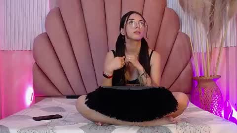 kyomi_hunt online show from June 13, 3:59 am