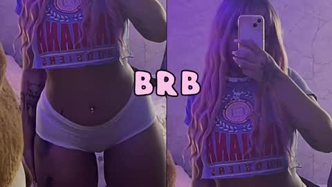 Snapshot of kyotomami chatting on January 23, 7:11 am Fernanda online show from January 23, 7:11 am