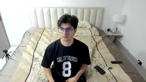 kyron online show from March 25, 5:57 am