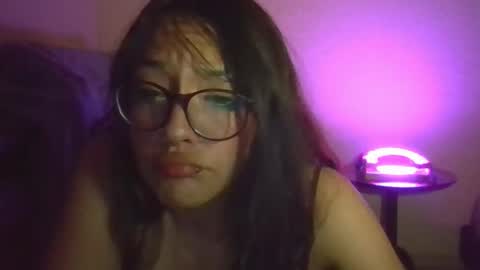 Snapshot of kyruummie chatting on February 26, 4:11 am kyruu online show from February 26, 4:11 am