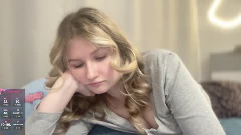 Amanda online show from March 10, 6:35 pm