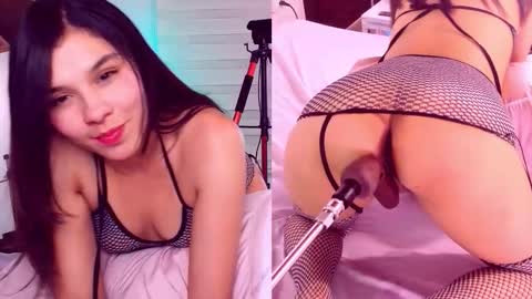 l0vely_loreen online show from March 4, 2:45 pm