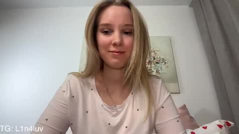 lina online show from April 8, 5:13 pm