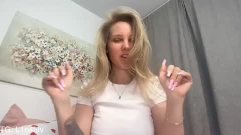 lina online show from April 21, 2:51 am