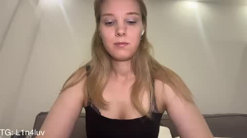 Snapshot of l1n4luv chatting on June 6, 7:40 pm lina online show from June 6, 7:40 pm
