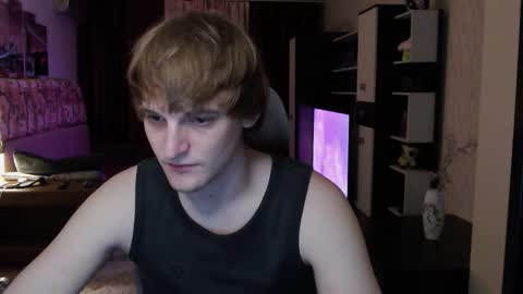 l1onkennedy online show from November 16, 8:03 pm