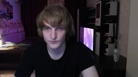 l1onkennedy online show from February 3, 5:51 pm