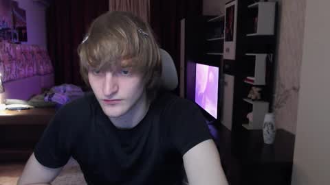 l1onkennedy online show from February 16, 8:27 pm