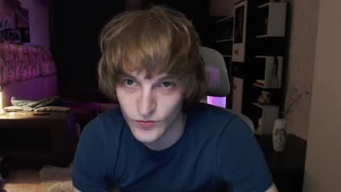 Snapshot of l1onkennedy chatting on May 10, 9:09 pm l1onkennedy online show from May 10, 9:09 pm