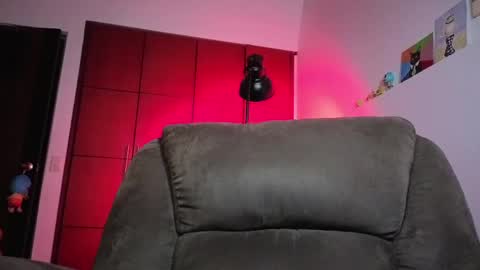 Snapshot of la_femme_fatale_ chatting on May 27, 1:57 am Hanna FREE ONLYFANS online show from May 27, 1:57 am