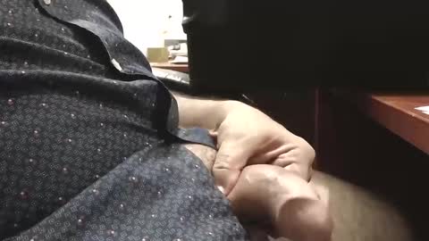 Snapshot of la_guyy chatting on October 8, 12:52 am la_guyy online show from October 8, 12:52 am