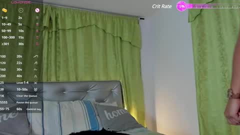 Snapshot of la_parce777 chatting on December 3, 12:13 am Victoria  online show from December 3, 12:13 am