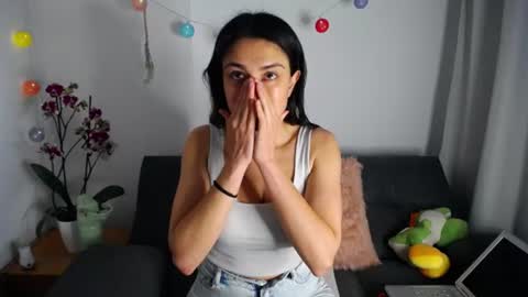 Snapshot of la_rola_ chatting on June 9, 11:38 pm Catalina online show from June 9, 11:38 pm